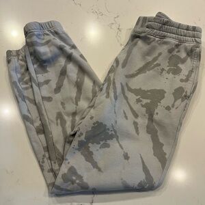 Abercrombie Kids Gray Camo Patterned Joggers
